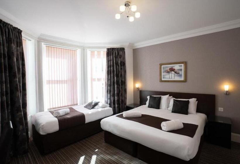 חדר משפחתי, The Hop Inn