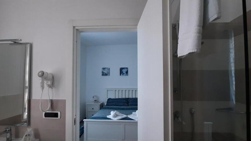 Номер Deluxe Вид на Море, Olimpo Affittacamere