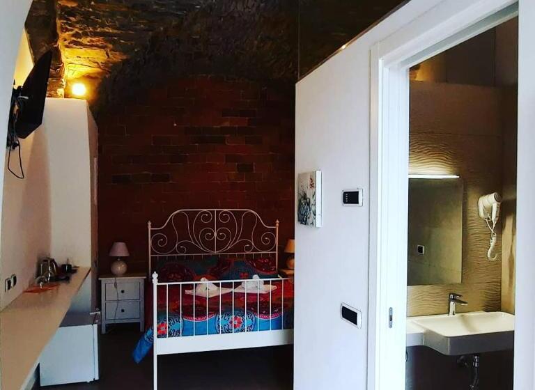 Номер Стандарт, Olimpo Affittacamere