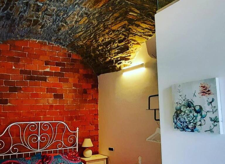 Номер Стандарт, Olimpo Affittacamere