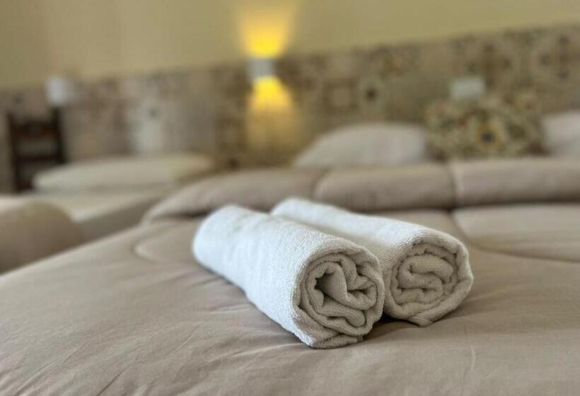 Номер Стандарт Трехместный, Rogai Hotel Pousada