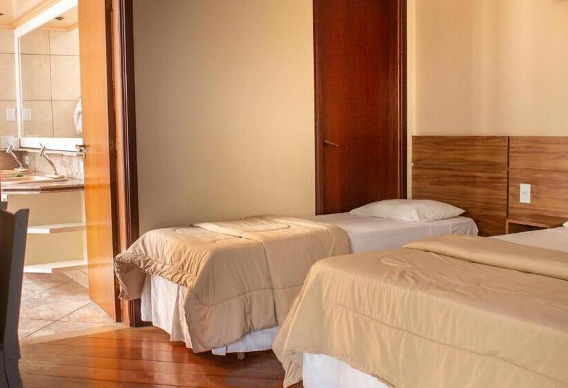 디럭스 스위트, Rogai Hotel Pousada