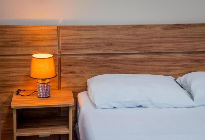 Номер Стандарт Трехместный, Rogai Hotel Pousada