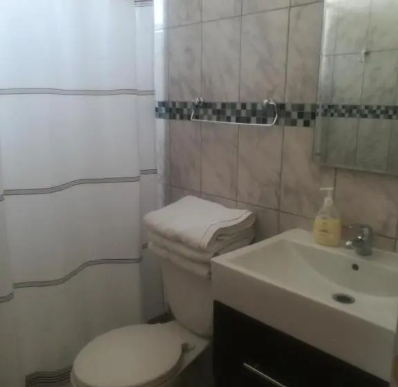 اتاق استاندارد, Casa Huespedes Angoba