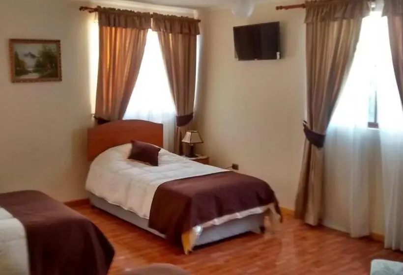 اتاق خانوادگی, Casa Huespedes Angoba