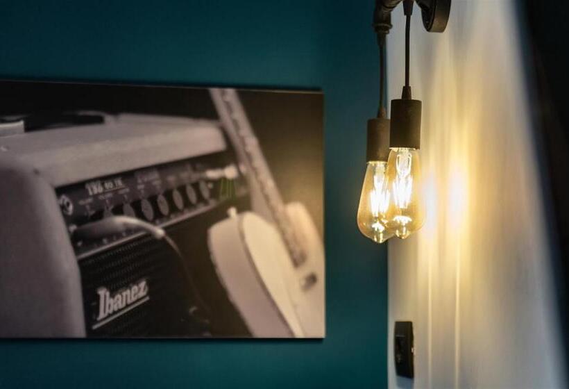 اتاق استاندارد, Co.sleep