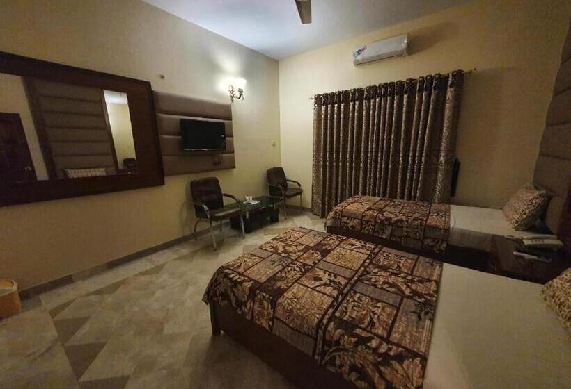 اتاق استاندارد, Imperial Inn Karachi
