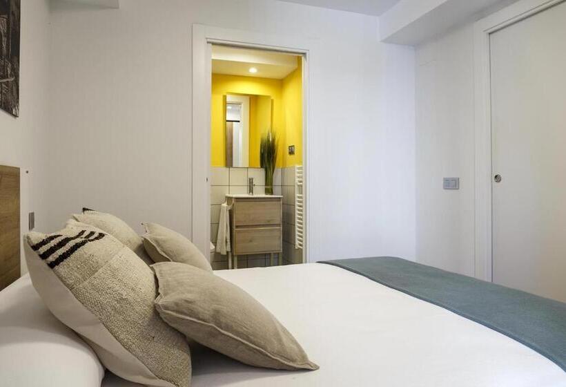 ２ベッドルームアパートメント, Aldeas De Ezcaray