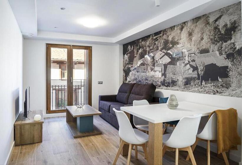 ２ベッドルームアパートメント, Aldeas De Ezcaray