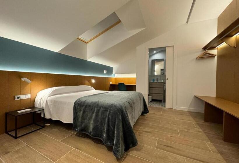 １ベッドルームペントハウスアパート, Aldeas De Ezcaray