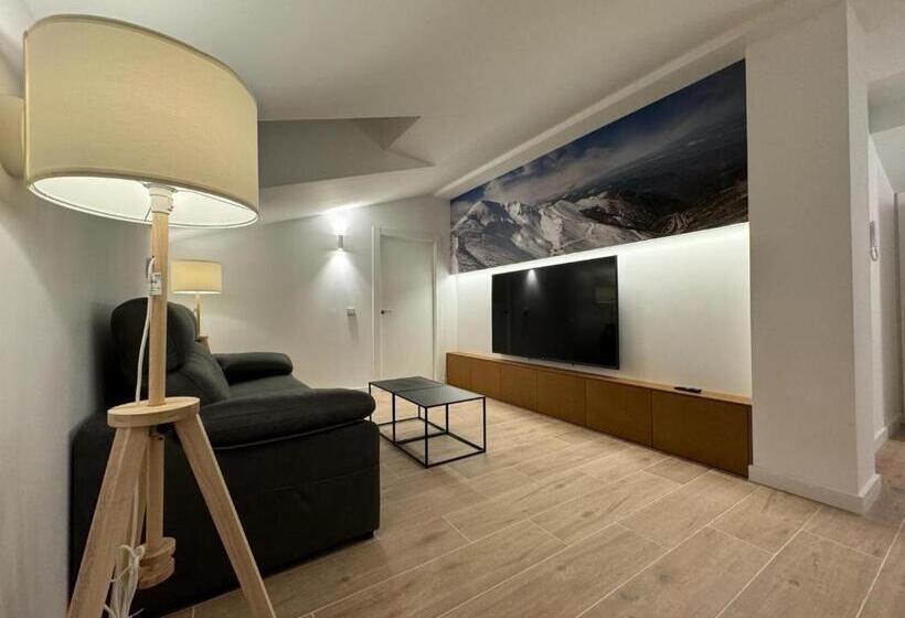 １ベッドルームペントハウスアパート, Aldeas De Ezcaray