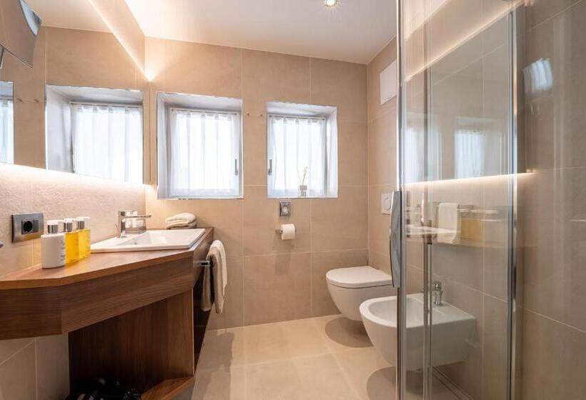 Люкс Повышенной Комфортности, Arya Alpine Lodge