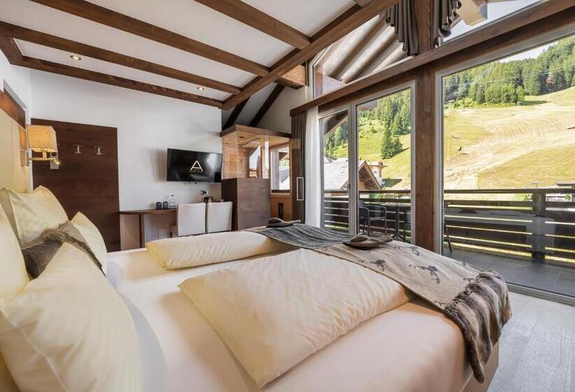 Полулюкс, Arya Alpine Lodge