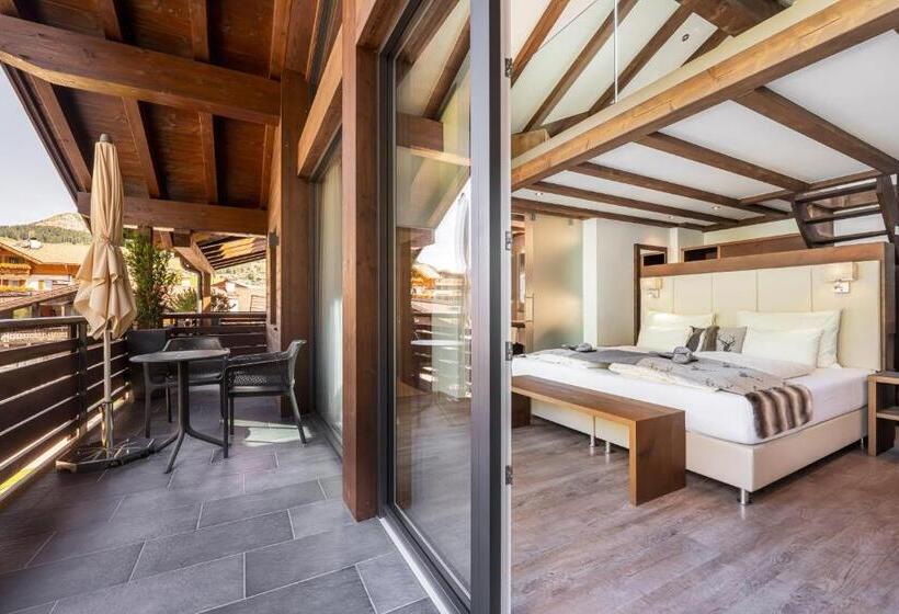 Полулюкс, Arya Alpine Lodge