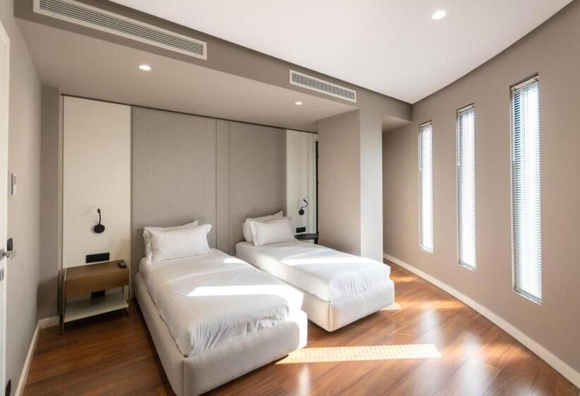 סוויטת 2 חדרי שינה, Yacht