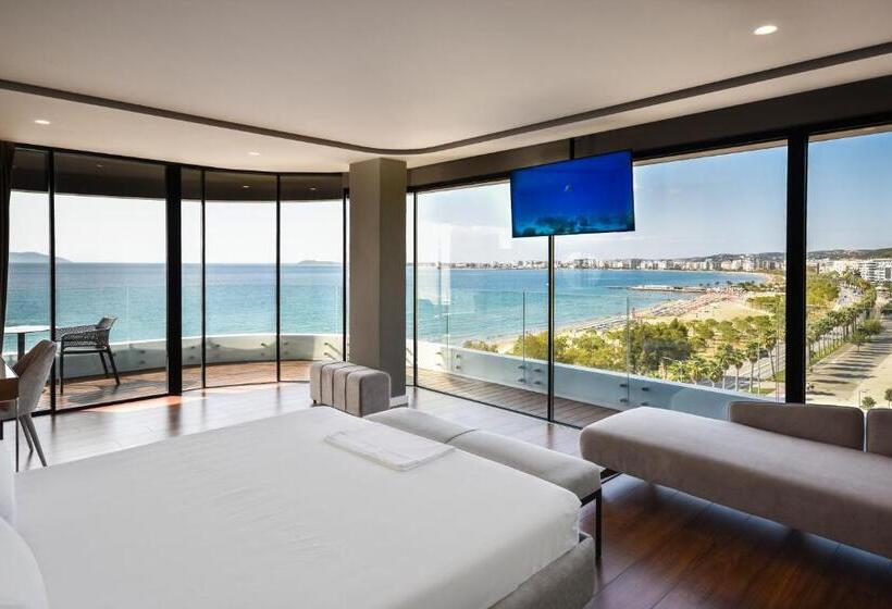 סוויטת דלוקס נוף לים, Yacht