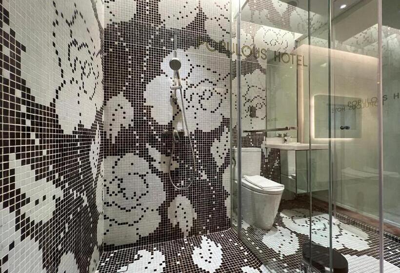 اتاق سوپریور با تخت بزرگ, A Hotel Bugis
