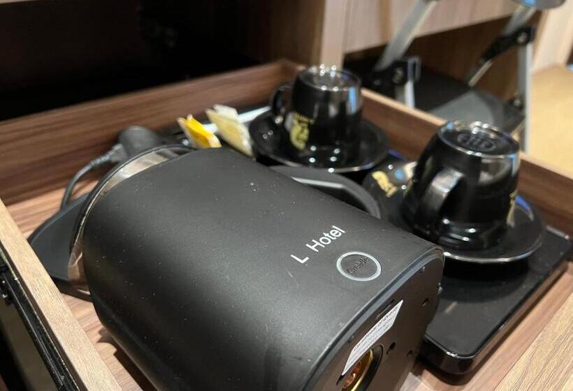 اتاق سوپریور, A Hotel Bugis