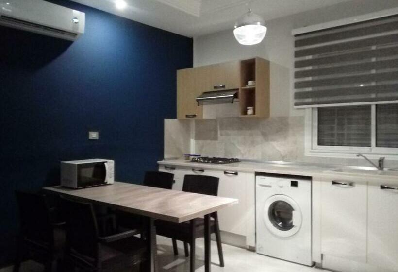 带1个卧室的带阳台的公寓, London House