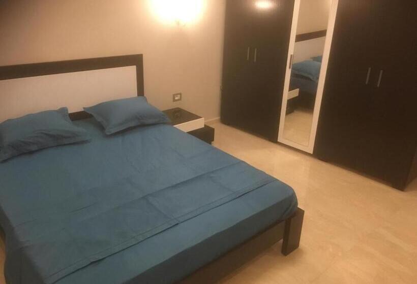 آپارتمان 1 خوابه با بالکن, London House