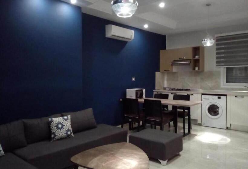 آپارتمان سوپریور 1 خوابه, London House