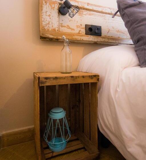 اتاق استاندارد, The Old Seaman Bed & Breakfast