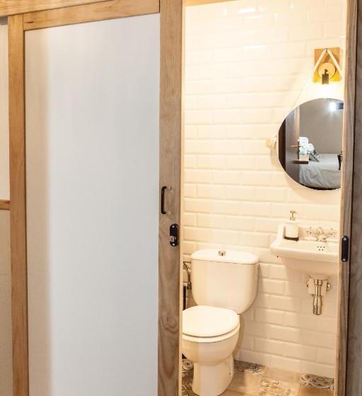 Standard room with outdoor bath, The Old Seaman Bed & Breakfast
