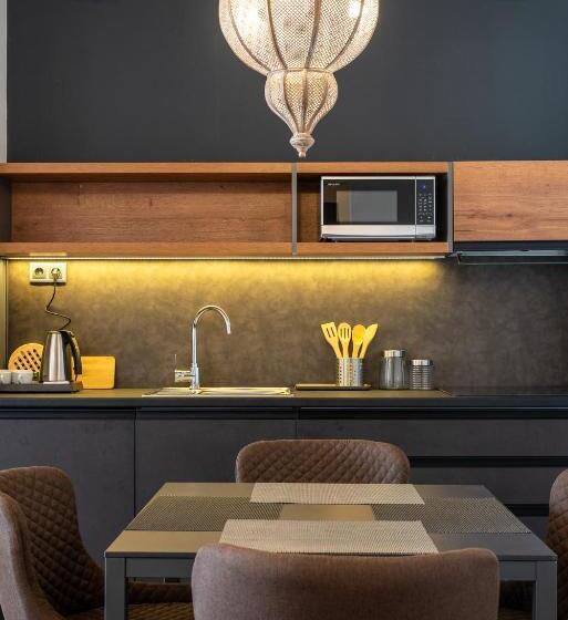 Apartamento 1 Dormitório, Várda Sport