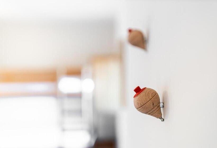 Номер Стандарт, Santuario De Bellmunt