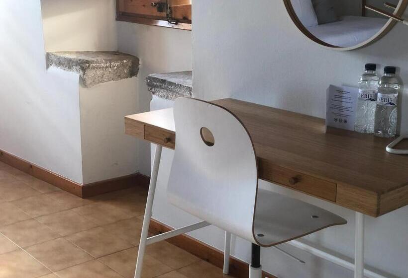 Студия Стандарт, Santuario De Bellmunt