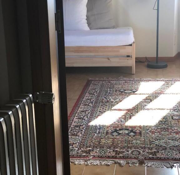 Студия Стандарт, Santuario De Bellmunt