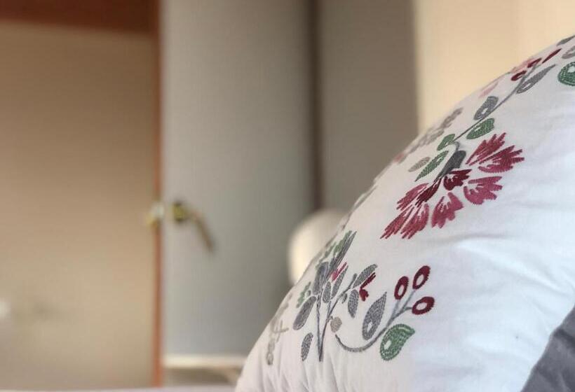 Студия Стандарт, Santuario De Bellmunt