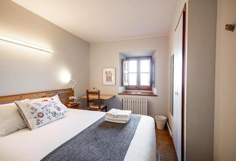 Номер Economy, Santuario De Bellmunt