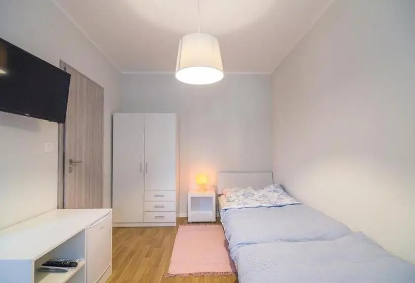 اتاق استاندارد, Hop House Garni