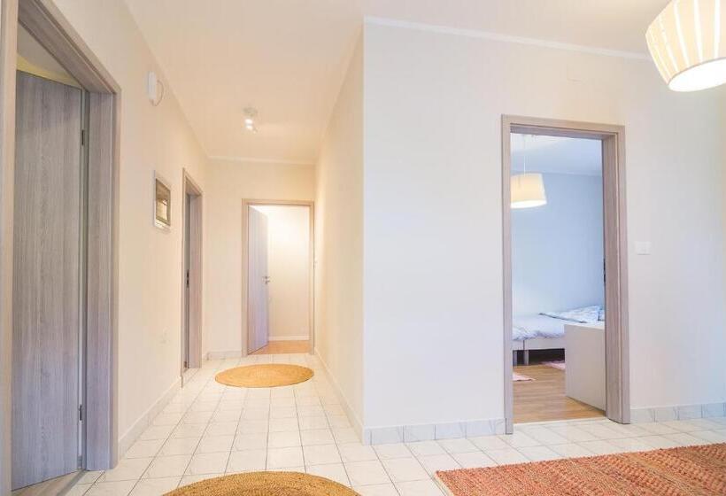 اتاق استاندارد, Hop House Garni