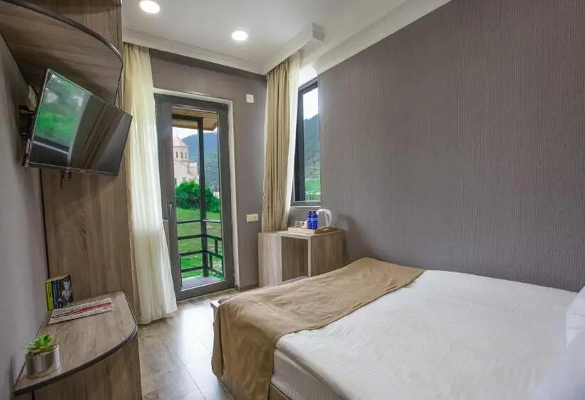 اتاق استاندارد با بالکن, Suntower