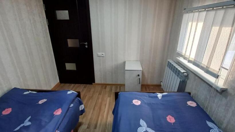 اتاق استاندارد, Dream House & Hostel