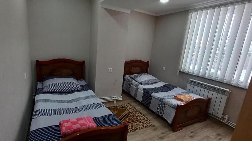 اتاق استاندارد, Dream House & Hostel