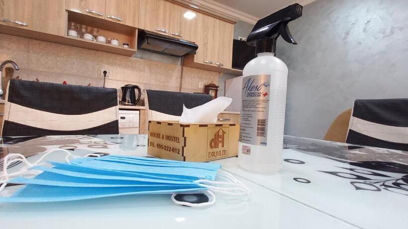 اتاق استاندارد, Dream House & Hostel