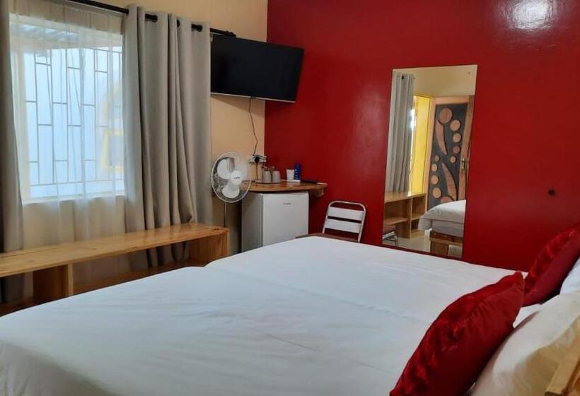 Номер Стандарт с Террасой, Steps Accommodation