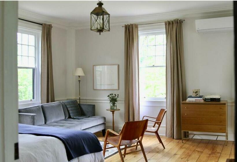 غرفة ديلوكس, The Inn At Kenmore Hall