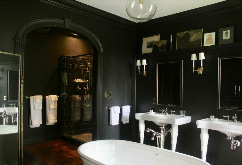 غرفة ديلوكس سرير كينج, The Inn At Kenmore Hall