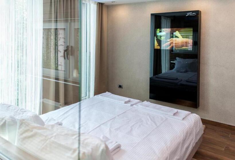 اتاق لوکس, Zam Residence