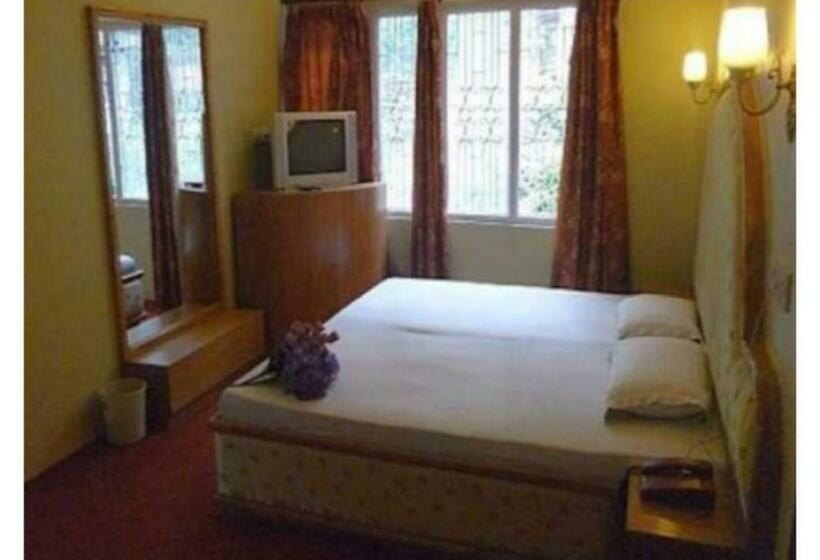 Номер Deluxe, Pankaj