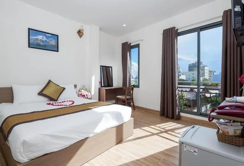 اتاق لوکس یک تخته, Fuji Hostel