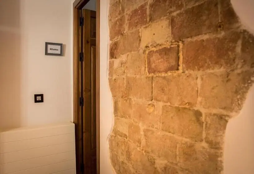 اتاق استاندارد با چشم‌انداز کوهستان, La Maroma Rooms & Views