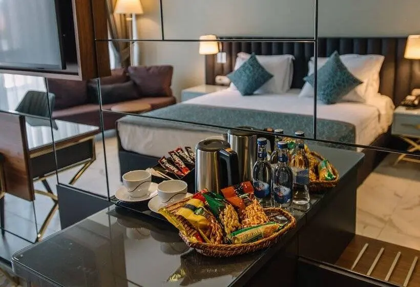 اتاق کلاس بیزنس, Capella Otel