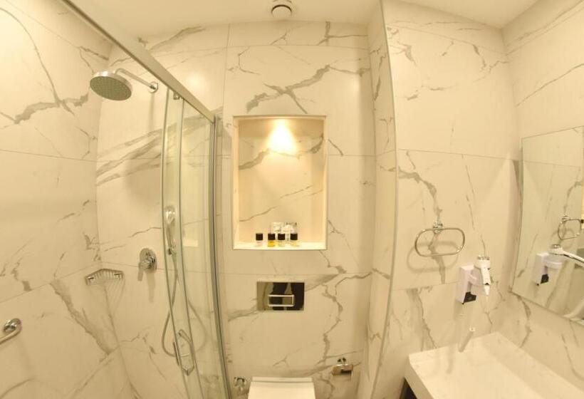 חדר דלוקס, Capella Otel