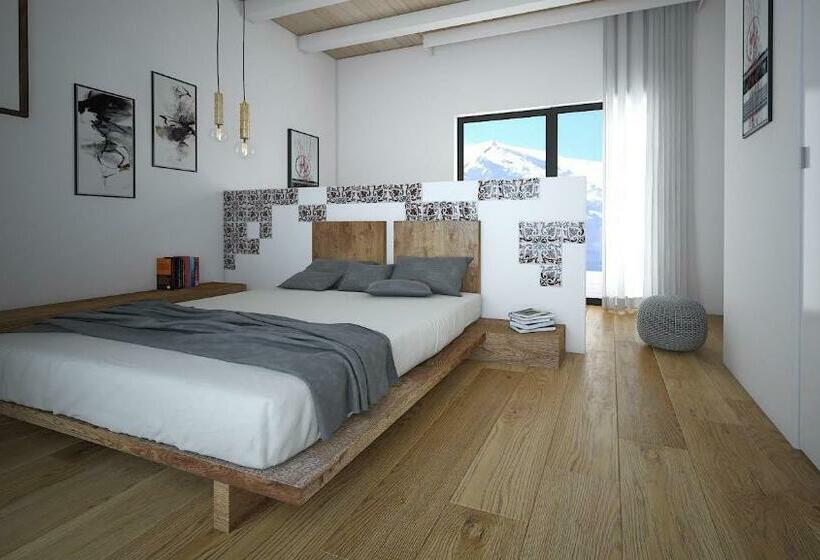 Quarto Estandar, Terra Di Venera
