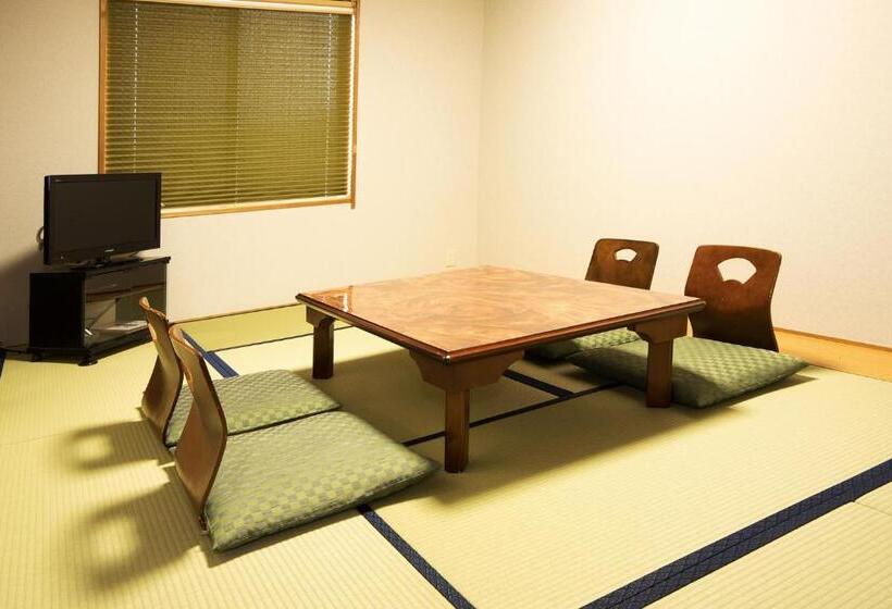 اتاق استاندارد با سرویس بهداشتی مشترک, Kur And Hotel Shinshu